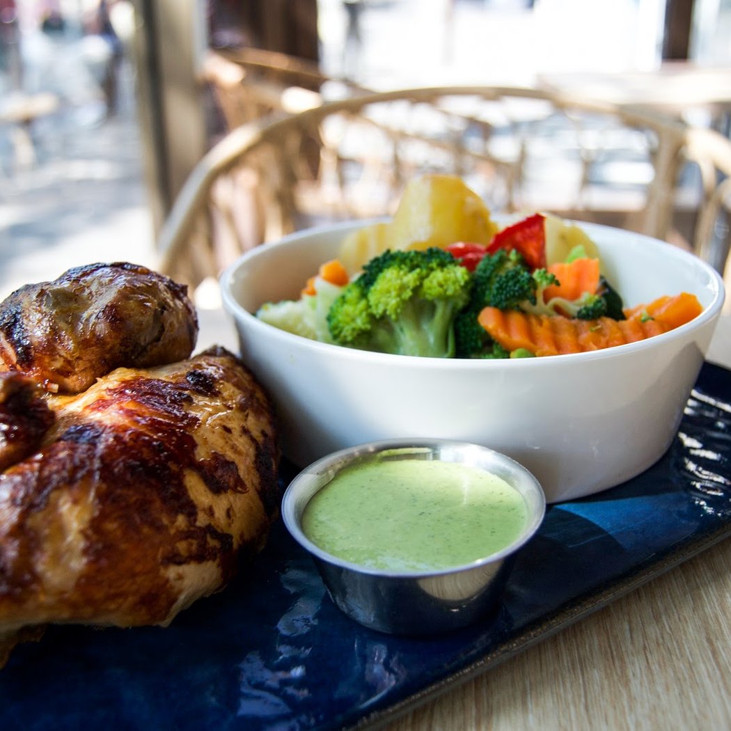 Coq & Co - La Rôtisserie 1